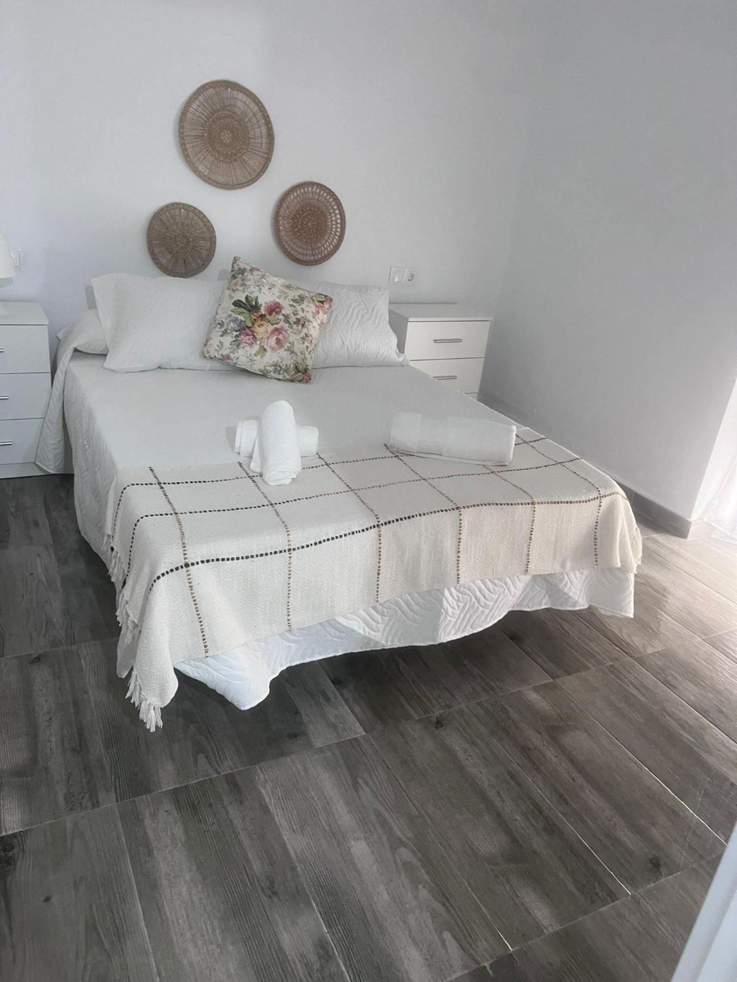 Apartamentos Plateros Jerez de la Frontera Luaran gambar