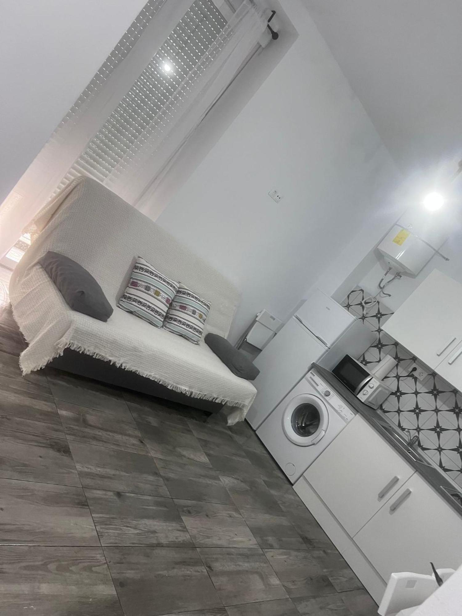 Apartamentos Plateros Jerez de la Frontera Luaran gambar